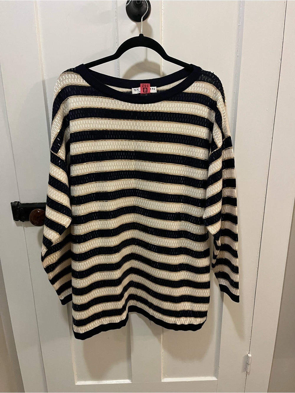 ST JOHN Separates Sleeveless Navy Blue and Cream Sequin Top Sweater Large